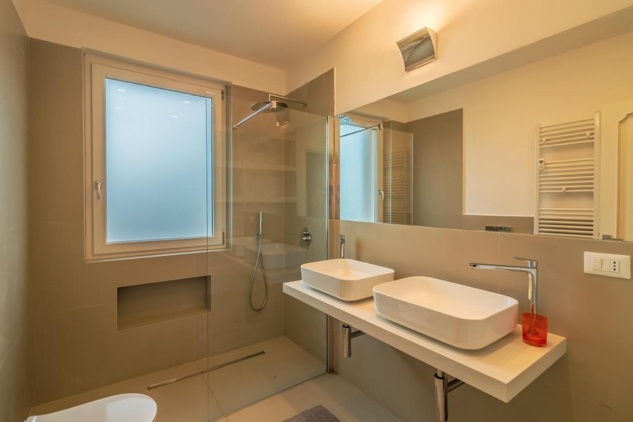 Casa Brigitte Comfort, Vista E Parcheggio Zoagli Bagian luar foto