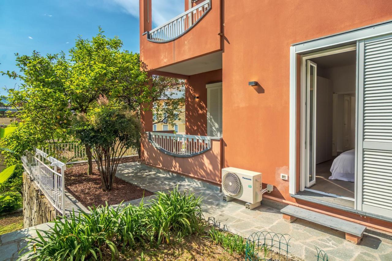 Casa Brigitte Comfort, Vista E Parcheggio Zoagli Bagian luar foto